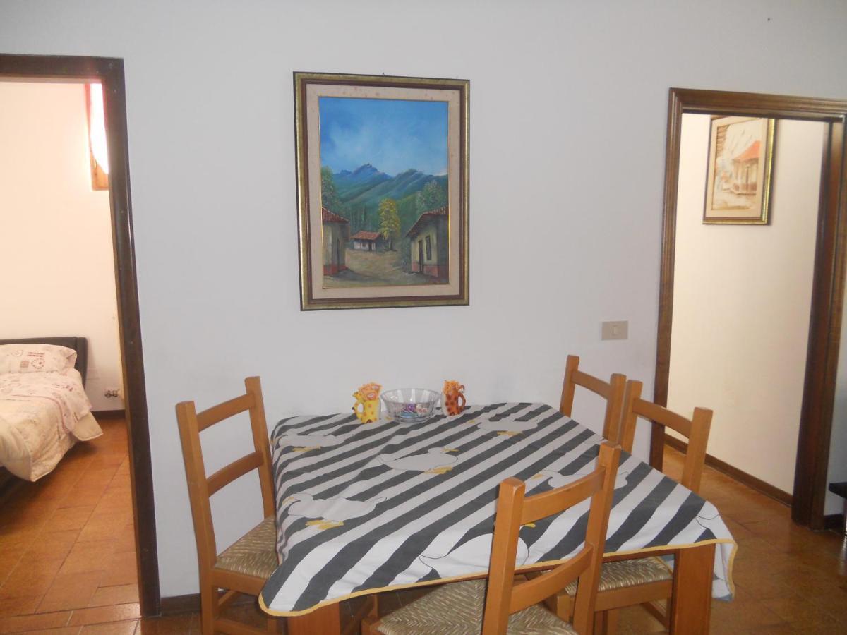 מונטריג'יוני Castellino4Holidays מראה חיצוני תמונה